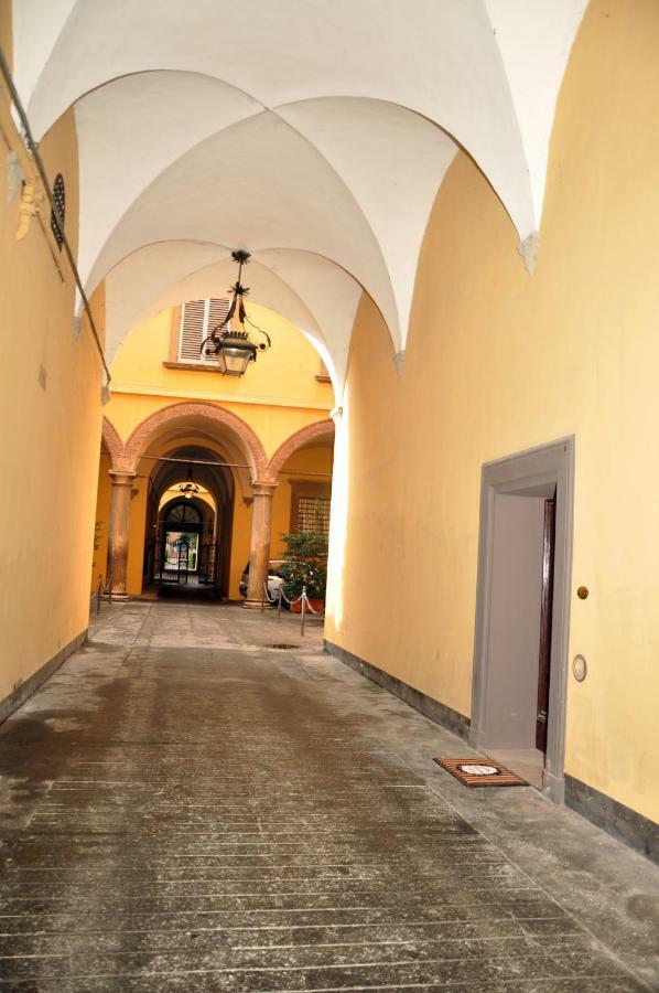 بولونيا Andrea Luxury Apartments Strada Maggiore Studio 1 المظهر الخارجي الصورة